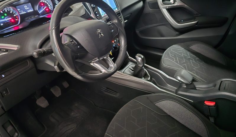 
								Peugeot 2008 1,2 VTi, Style, Servisna, Prvi vl., Top stanje, Jamstvo! full									