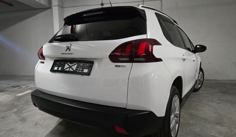 
								Peugeot 2008 1,2 VTi, Style, Servisna, Prvi vl., Top stanje, Jamstvo! full									