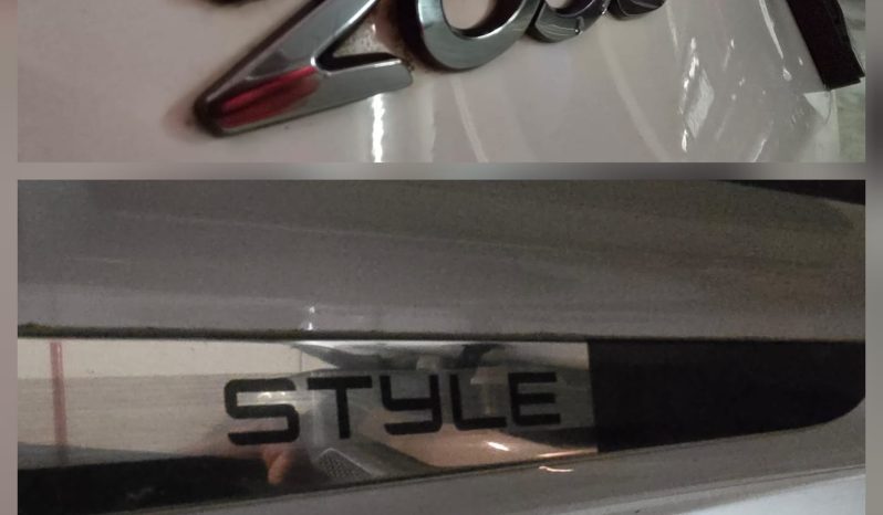 
								Peugeot 2008 1,2 VTi, Style, Servisna, Prvi vl., Top stanje, Jamstvo! full									